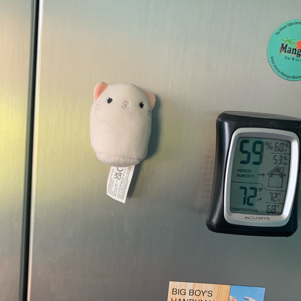 Squishmallow Squishville Magnet Plush By Kelly Toys Super cute for any fridge ;)